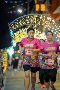 BIB: 185, 18164
                            <button type="button" onclick="openModal(24740615)" class="btn btn-primary btn-sm float-right btn-popup" data-toggle="modal" data-target=".modal-high-quality">
                        <i class="fas fa-shopping-cart"></i> Add to Cart
                    </button>
                                            <button type="button" onclick="isThisMe(24740615, true)" class="btn btn-success btn-sm float-right btn-popup btn-isme hidden" data-toggle="tooltip" data-placement="bottom" title="นี่คือรูปของคุณใช่ไหม คลิกที่นี่เพื่อเอาเข้าอัลบั้ม">
                        <i class="fas fa-plus"></i> Add to album
                    </button>
                    <button type="button" onclick="isThisMe(24740615, false)" class="btn btn-warning btn-sm float-right btn-popup btn-isnotme hidden">
                        <i class="fas fa-ban"></i> Remove from album
                    </button>